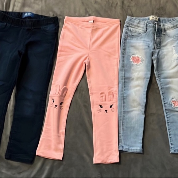 Sold - Picture 2 of 9